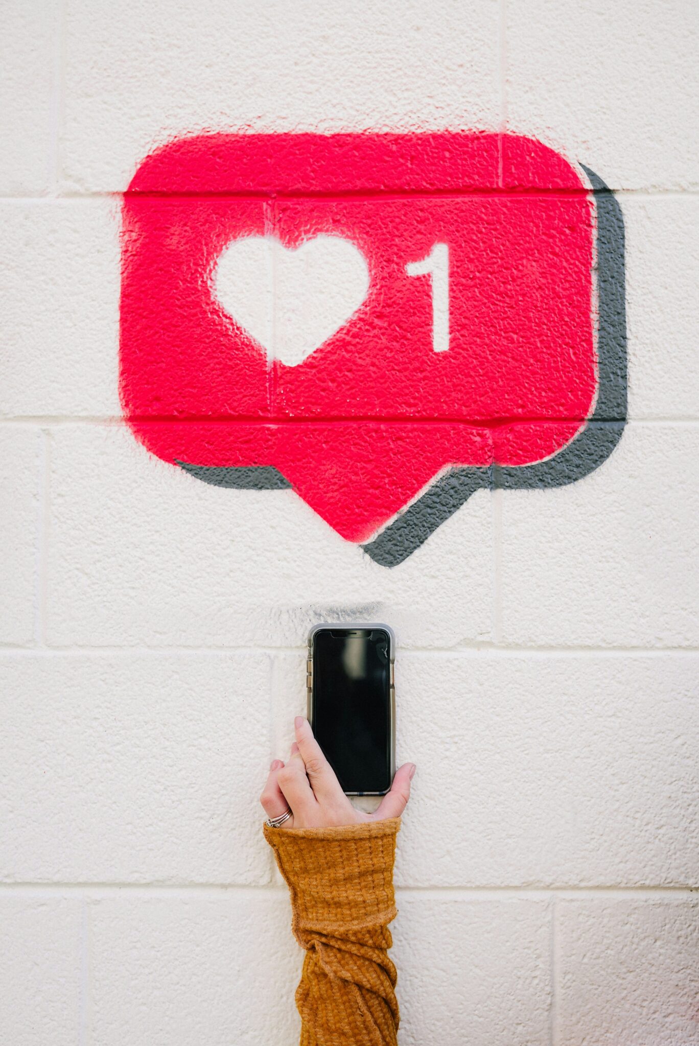 Social Media. Foto von Karsten Winegart via Unsplash.